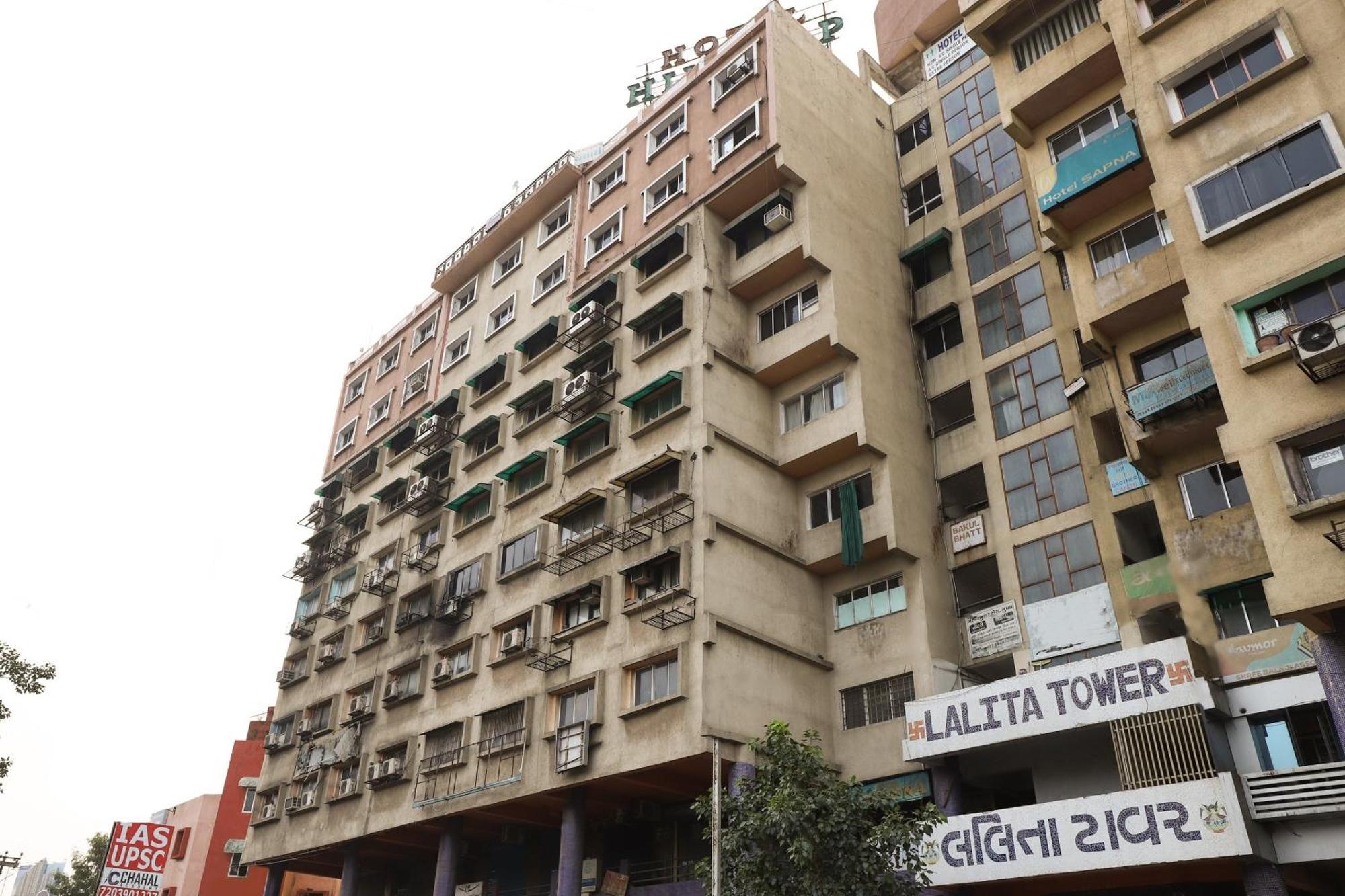Spot On Hotel Hilltop Vadodara Kültér fotó